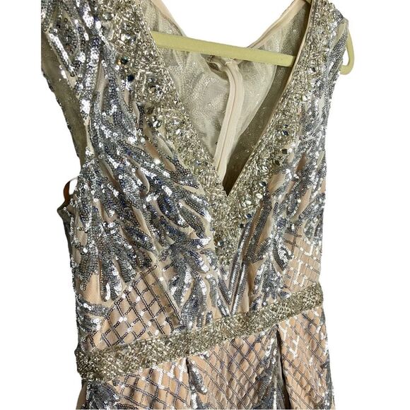 Mac Duggal 4 Nude Silver Cap Sleeve V Neck Midi Gown Art Deco Tea Length 67533 - Picture 7 of 16